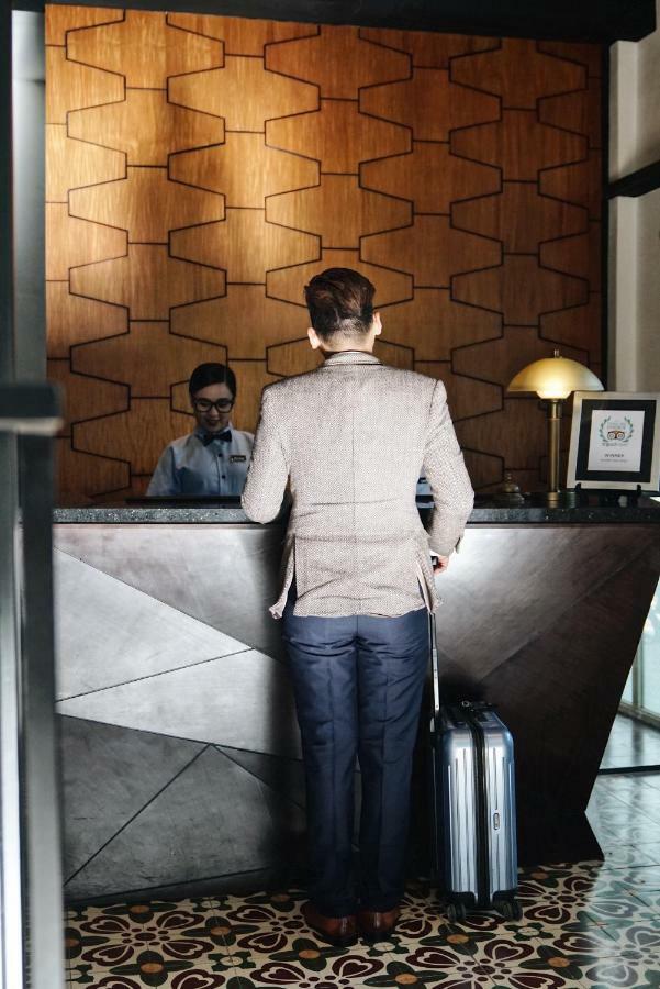 The Henry Manila 4* Pasay