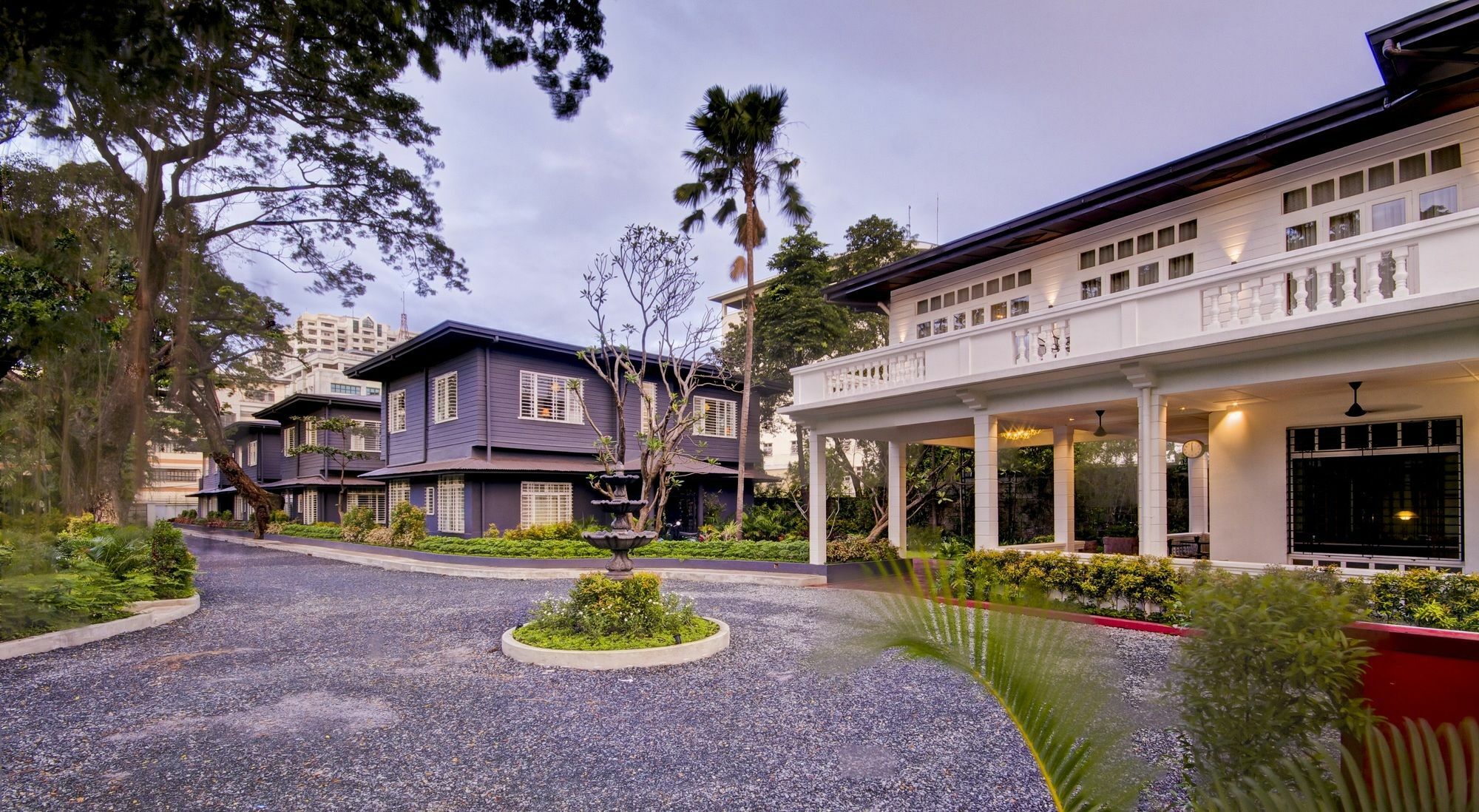 The Henry Manila Hotel