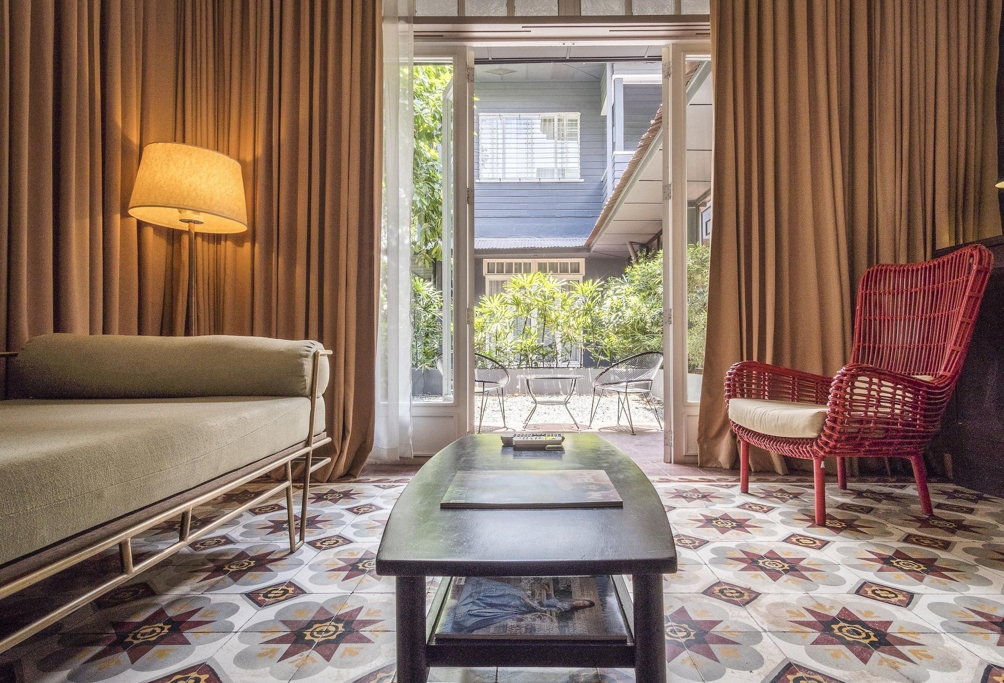 The Henry Manila 4* Pasay