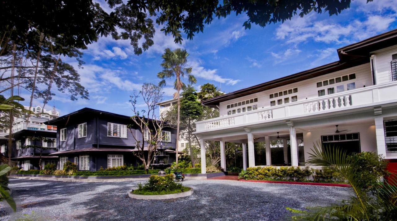 The Henry Manila 4* Pasay